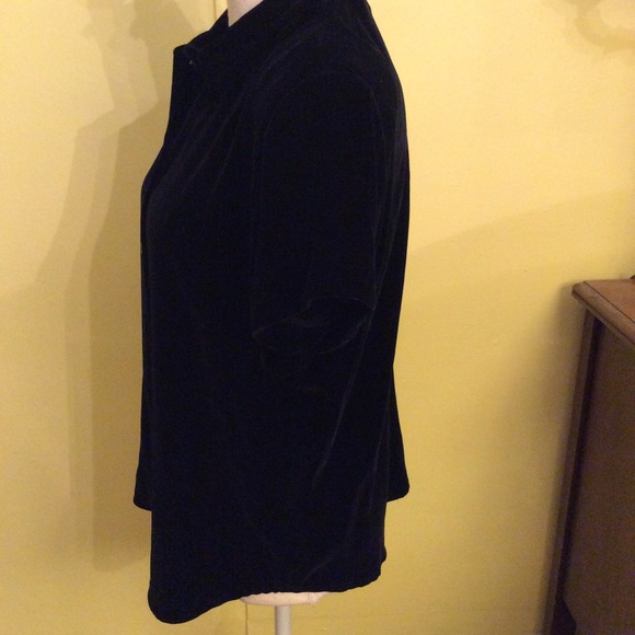 Pretty JNY Black Velvet Short Sleeve Blouse Size 8 - Picture 5 of 13